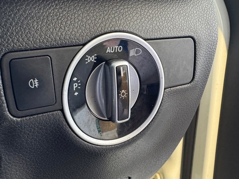 1.8 B200 CDI BlueEfficiency Sport MPV 5dr Diesel 7G-DCT Euro 5 (s/s) (136 ps)