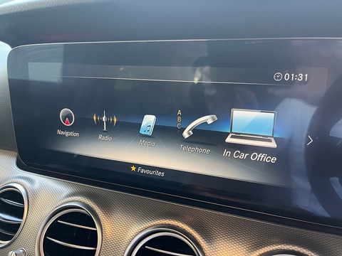 2.0 E220d SE (Premium) Saloon 4dr Diesel G-Tronic+ Euro 6 (s/s) (194 ps)
