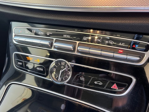 2.0 E220d SE (Premium) Saloon 4dr Diesel G-Tronic+ Euro 6 (s/s) (194 ps)