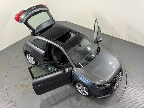 1.6 TDI S line Hatchback 3dr Diesel Manual Euro 5 (s/s) (105 ps)