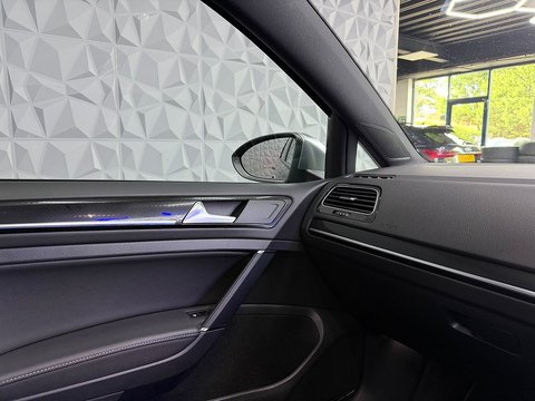 2.0 TSI R Hatchback 5dr Petrol DSG 4Motion Euro 6 (s/s) (300 ps)