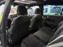 Volkswagen Golf TSI R TOP SPEC + VW WARRANTY