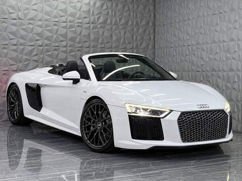 5.2 FSI V10 Spyder 2dr Petrol S Tronic quattro Euro 6 (s/s) (540 ps)