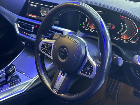 2.0 320d M Sport Saloon 4dr Diesel Auto xDrive Euro 6 (s/s) (190 ps) MASSIVE RARE SPEC + IMMACULATE + XDRIVE