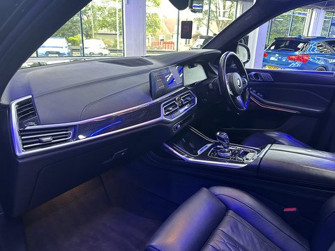 3.0 M50d SUV 5dr Diesel Auto xDrive Euro 6 (s/s) (400 ps)