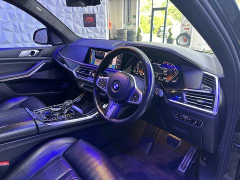 3.0 M50d SUV 5dr Diesel Auto xDrive Euro 6 (s/s) (400 ps)