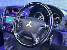 Mitsubishi Shogun DI-DC SG3 BEST SHOGUN AROUND + 1 PREV OWNER + TOP SPEC