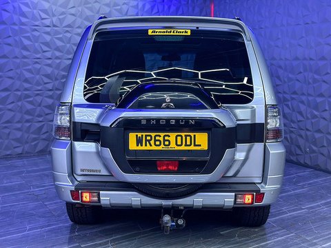 3.2 DI-DC SG3 SUV 5dr Diesel Auto 4WD Euro 6 LWB (187 ps)