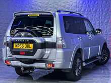 Mitsubishi Shogun DI-DC SG3 BEST SHOGUN AROUND + 1 PREV OWNER + TOP SPEC