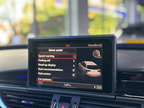 4.0 TFSI V8 Estate 5dr Petrol Tiptronic quattro Euro 6 (s/s) (560 ps)