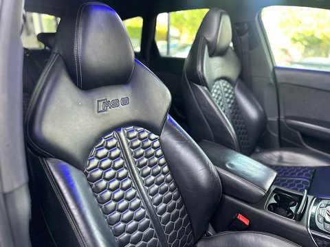 4.0 TFSI V8 Estate 5dr Petrol Tiptronic quattro Euro 6 (s/s) (560 ps)