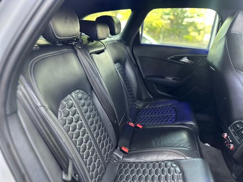 4.0 TFSI V8 Estate 5dr Petrol Tiptronic quattro Euro 6 (s/s) (560 ps)