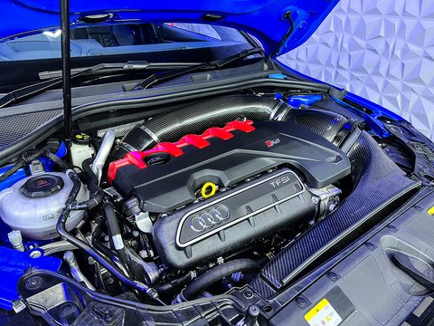 2.5 TFSI Vorsprung Saloon 4dr Petrol S Tronic quattro Euro 6 (s/s) (400 ps)