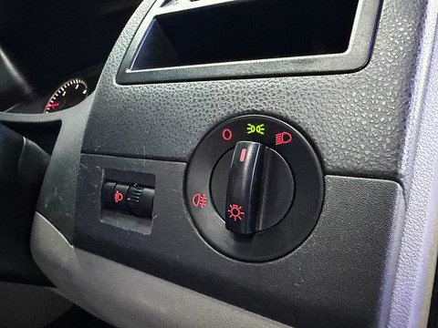 2.0 TDI T28 Panel Van 4dr Diesel Manual L1 H1 (198 g/km, 101 bhp)