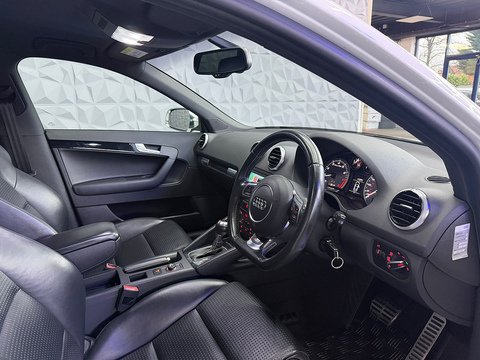 2.0 TFSI Sportback 5dr Petrol S Tronic quattro Euro 5 (265 ps)