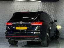 Volkswagen Touareg TDI V6 R-Line PAN + REVCAM + LEATHER + BLACK PACK