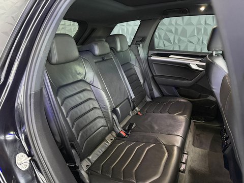 3.0 TDI V6 R-Line SUV 5dr Diesel Tiptronic 4Motion Euro 6 (s/s) (286 ps)