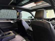 Volkswagen Touareg TDI V6 R-Line PAN + REVCAM + LEATHER + BLACK PACK