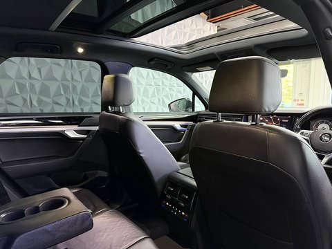 3.0 TDI V6 R-Line SUV 5dr Diesel Tiptronic 4Motion Euro 6 (s/s) (286 ps)