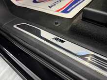 Volkswagen Touareg TDI V6 R-Line PAN + REVCAM + LEATHER + BLACK PACK