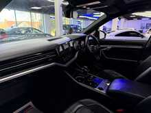 Volkswagen Touareg TDI V6 R-Line PAN + REVCAM + LEATHER + BLACK PACK