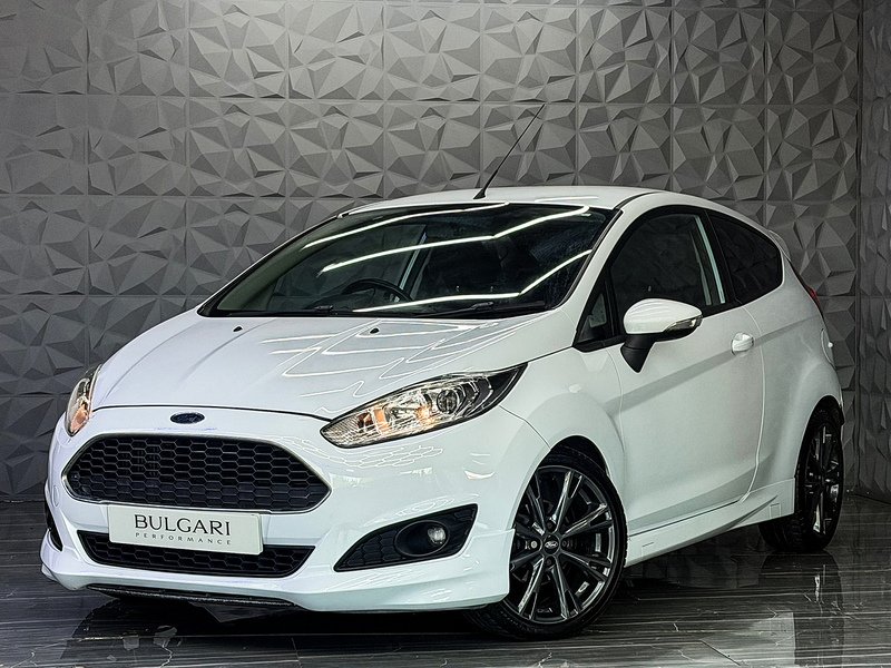 1.6 TDCi Zetec S Hatchback 3dr Diesel Manual Euro 5 (95 ps)