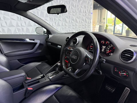 2.5 TFSI Sportback 5dr Petrol S Tronic quattro Euro 5 (340 ps)