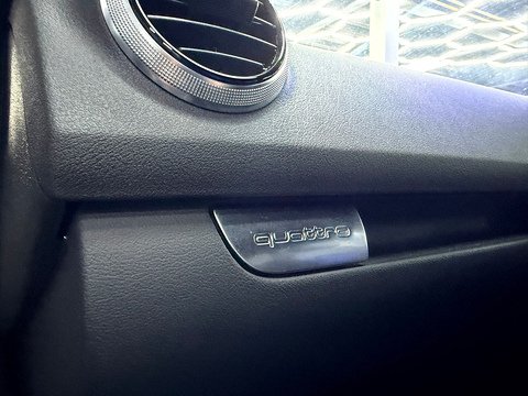 2.5 TFSI Sportback 5dr Petrol S Tronic quattro Euro 5 (340 ps)