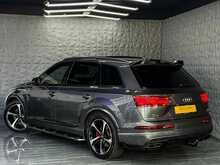 Audi Q7 TDI V6 Black Edition MASSIVE SPEC + ONLY 1 PREVIOUS OWNER