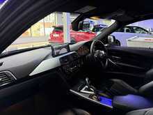 BMW 3 Series 330e M Sport TOP SPEC + M PERFORMANCE KIT