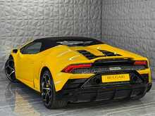 Lamborghini Huracan V10 LP 640-4 EVO