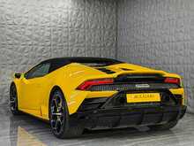 Lamborghini Huracan V10 LP 640-4 EVO