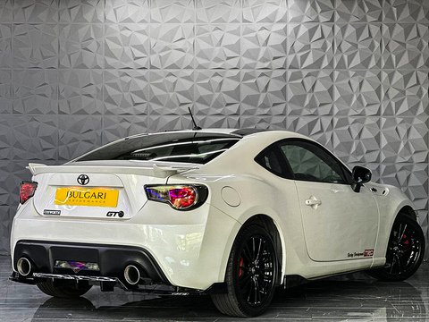 2.0 Boxer D-4S Coupe 2dr Petrol Manual Euro 5 (200 ps)