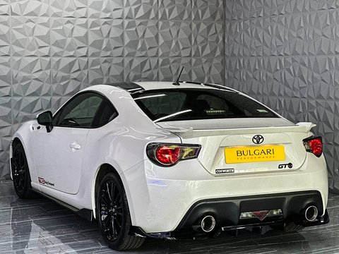 2.0 Boxer D-4S Coupe 2dr Petrol Manual Euro 5 (200 ps)
