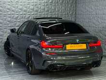 BMW 3 Series M340d MHT MASSIVE SPEC LIST + RARE LOADED EXAMPLE