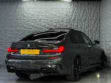 BMW 3 Series M340d MHT MASSIVE SPEC LIST + RARE LOADED EXAMPLE