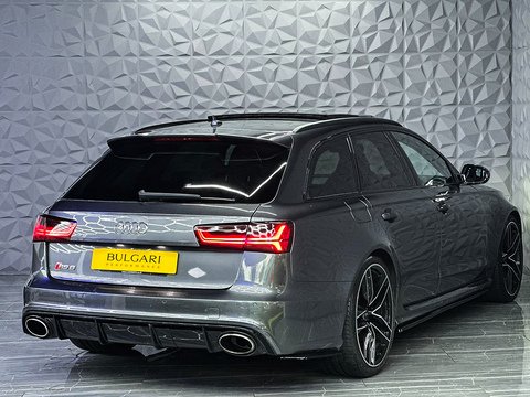 4.0 TFSI V8 Estate 5dr Petrol Tiptronic quattro Euro 6 (s/s) (560 ps)