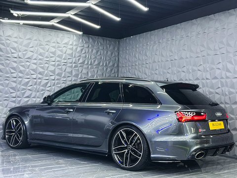 4.0 TFSI V8 Estate 5dr Petrol Tiptronic quattro Euro 6 (s/s) (560 ps)
