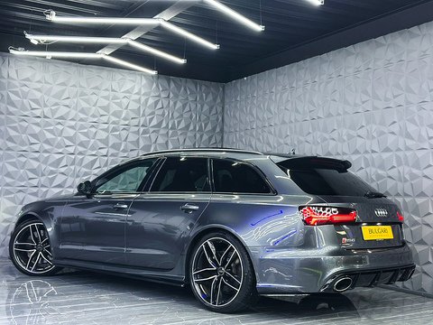 4.0 TFSI V8 Estate 5dr Petrol Tiptronic quattro Euro 6 (s/s) (560 ps)