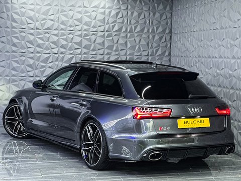 4.0 TFSI V8 Estate 5dr Petrol Tiptronic quattro Euro 6 (s/s) (560 ps)