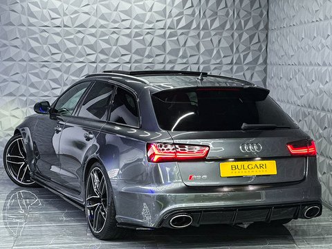 4.0 TFSI V8 Estate 5dr Petrol Tiptronic quattro Euro 6 (s/s) (560 ps)