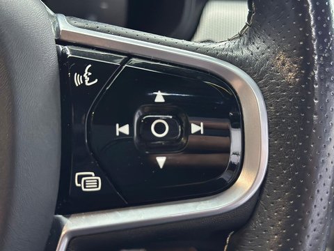 2.0 D5 PowerPulse R-Design Saloon 4dr Diesel Auto AWD Euro 6 (s/s) (235 ps)