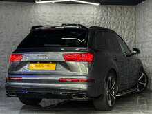 Audi Q7 TDI V6 Black Edition PANROOF + HEAD UP DISPLAY + BLACK PACK