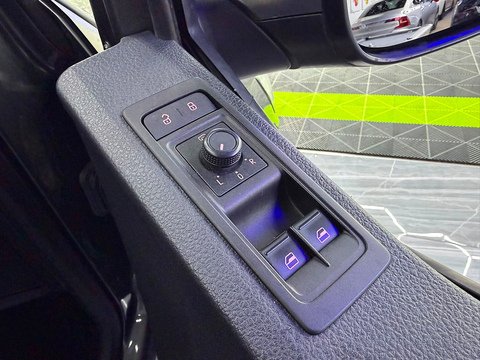 BiTDI T32 BlueMotion Tech DSG 4Motion 2.0 4dr LWB Automatic Diesel
