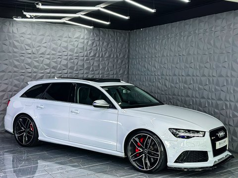 4.0 TFSI V8 Estate 5dr Petrol Tiptronic quattro Euro 6 (s/s) (560 ps)