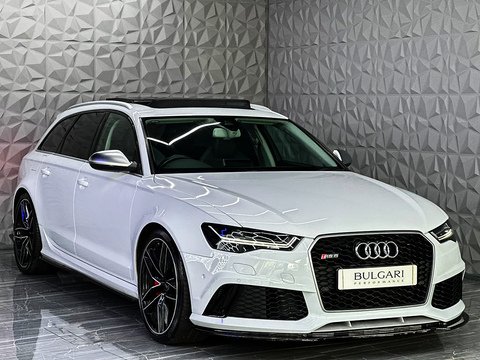 4.0 TFSI V8 Estate 5dr Petrol Tiptronic quattro Euro 6 (s/s) (560 ps)