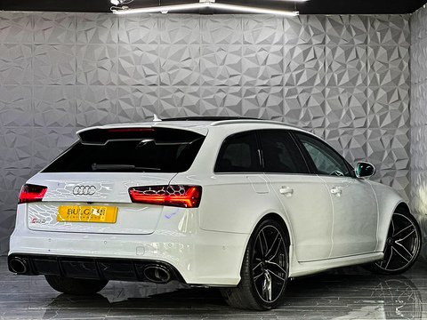 4.0 TFSI V8 Estate 5dr Petrol Tiptronic quattro Euro 6 (s/s) (560 ps)