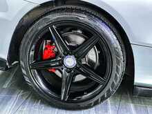 Mercedes-Benz C Class C250d AMG Line PREMIUM PLUS + KIT + WHEELS