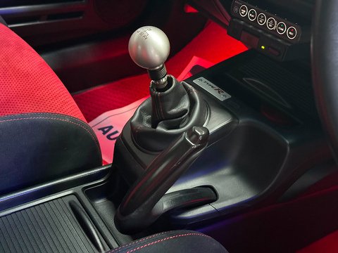 FD2 Type R 2.0 4dr Saloon Petrol