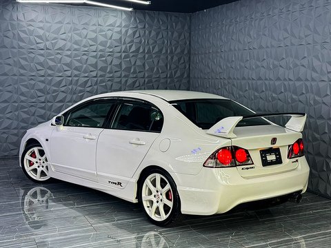 FD2 Type R 2.0 4dr Saloon Petrol